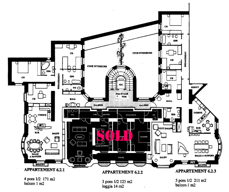 Floor plan (52Kb) - scroll laterally to see the full plan